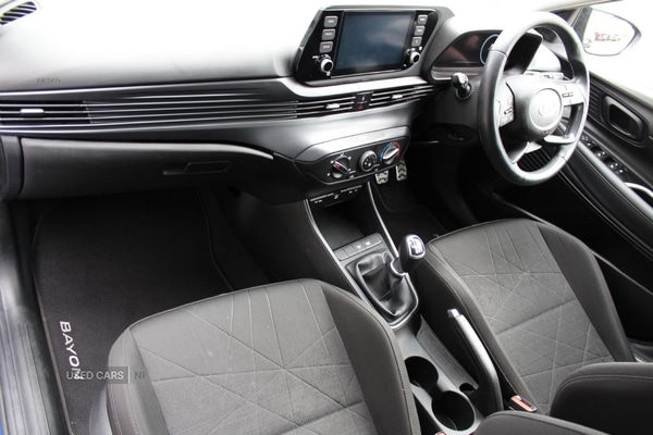 Used Hyundai BAYON 2022 for sale - 76154056: Photo 2