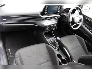 Used Hyundai BAYON 2022 for sale - 76154056: Photo