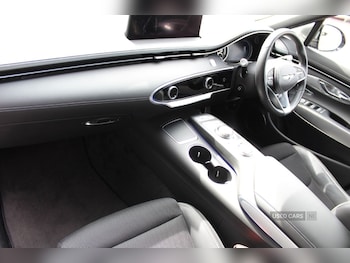 Used Genesis GV70 2023 for sale - 76154051: Photo