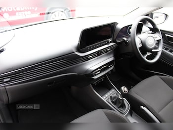 Used Hyundai i20 2024 for sale - 76154066: Photo