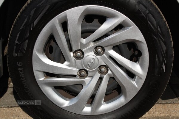 Used Hyundai i10 2023 for sale - 76154091: Photo 9