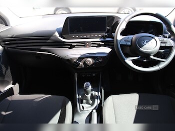 Used Hyundai i20 2024 for sale - 76154077: Photo