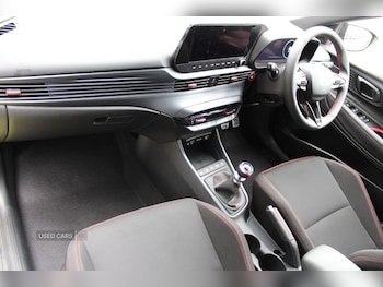 Used Hyundai i20 2025 for sale - 76154074: Photo 2