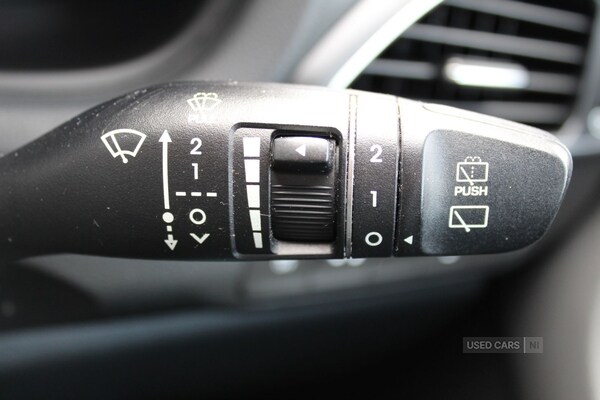 Used Hyundai i30 2017 for sale - 76154076: Photo 25