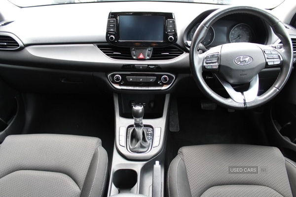 Used Hyundai i30 2017 for sale - 76154076: Photo 4