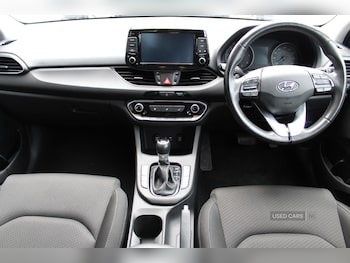 Used Hyundai i30 2017 for sale - 76154076: Photo