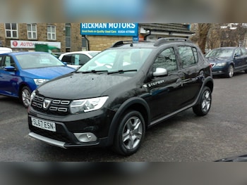 Used Dacia Sandero Stepway 2018 for sale - 77633331: Photo