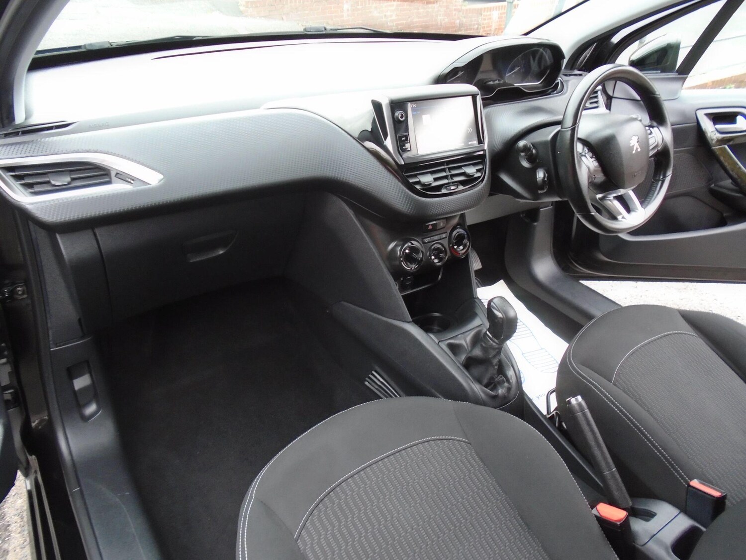 Used Peugeot 208 for sale - 76996616: Photo 16