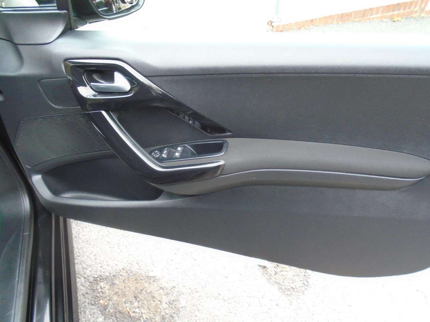 Used Peugeot 208 for sale - 76996616: Photo 18