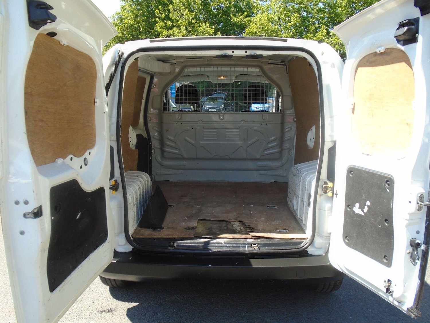 Used Peugeot Bipper 2012 for sale - 76988489: Photo 14