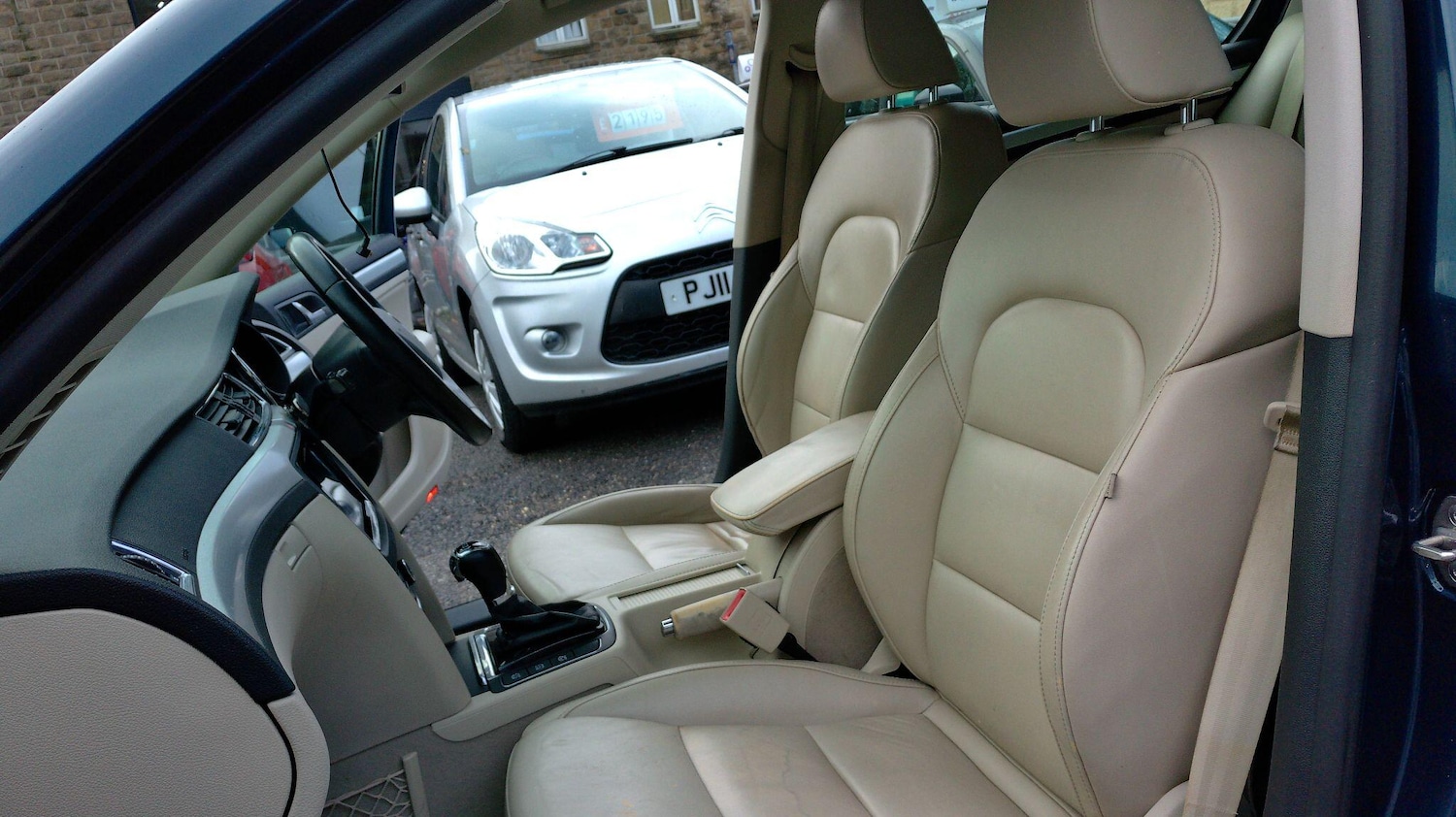 Used Skoda Superb 2015 for sale - 76992703: Photo 19