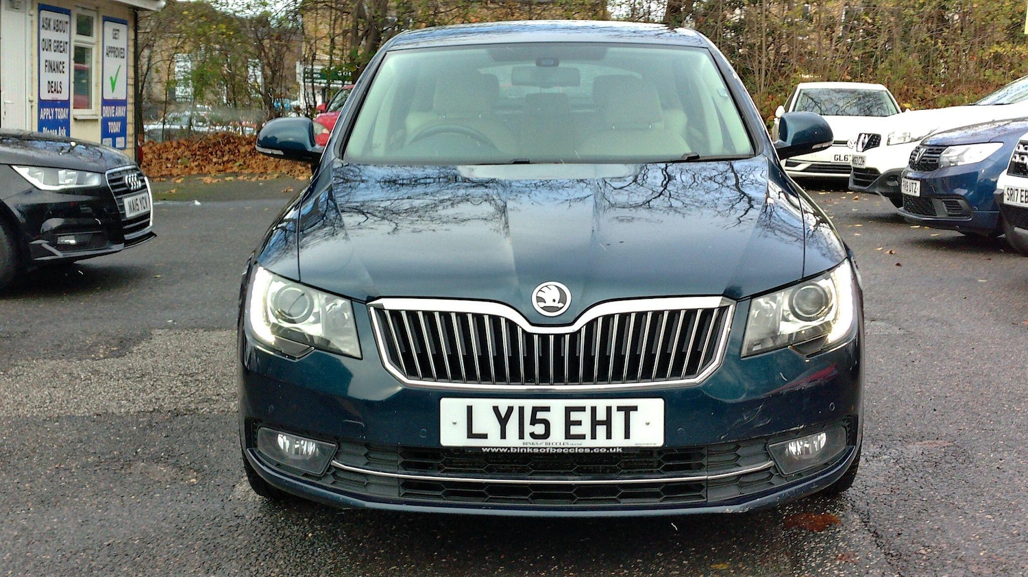 Used Skoda Superb 2015 for sale - 76992703: Photo 2