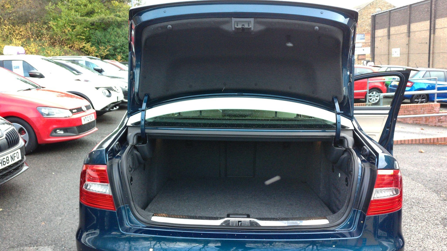 Used Skoda Superb 2015 for sale - 76992703: Photo 20