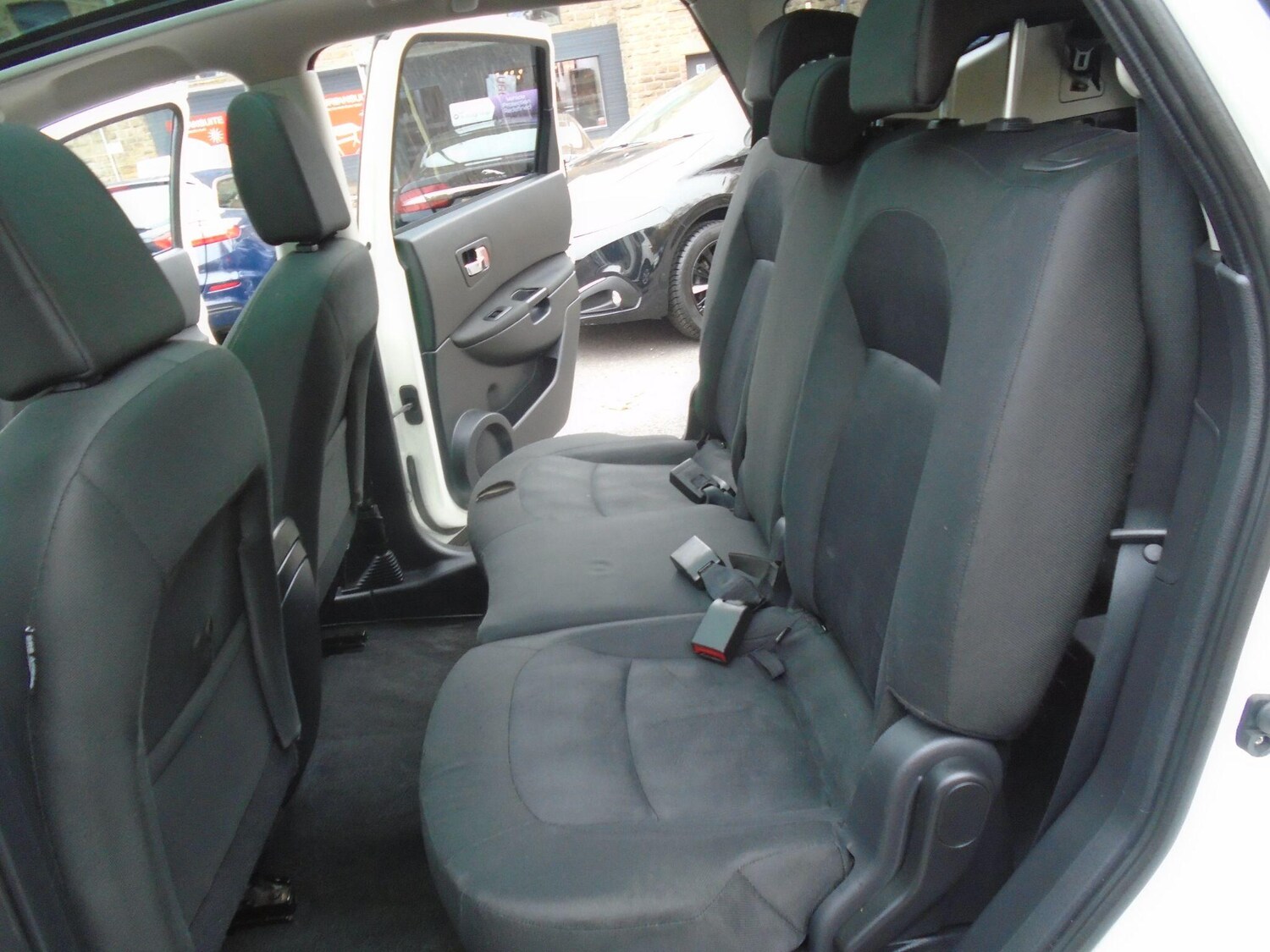 Used Nissan Qashqai+2 for sale - 76995550: Photo 17