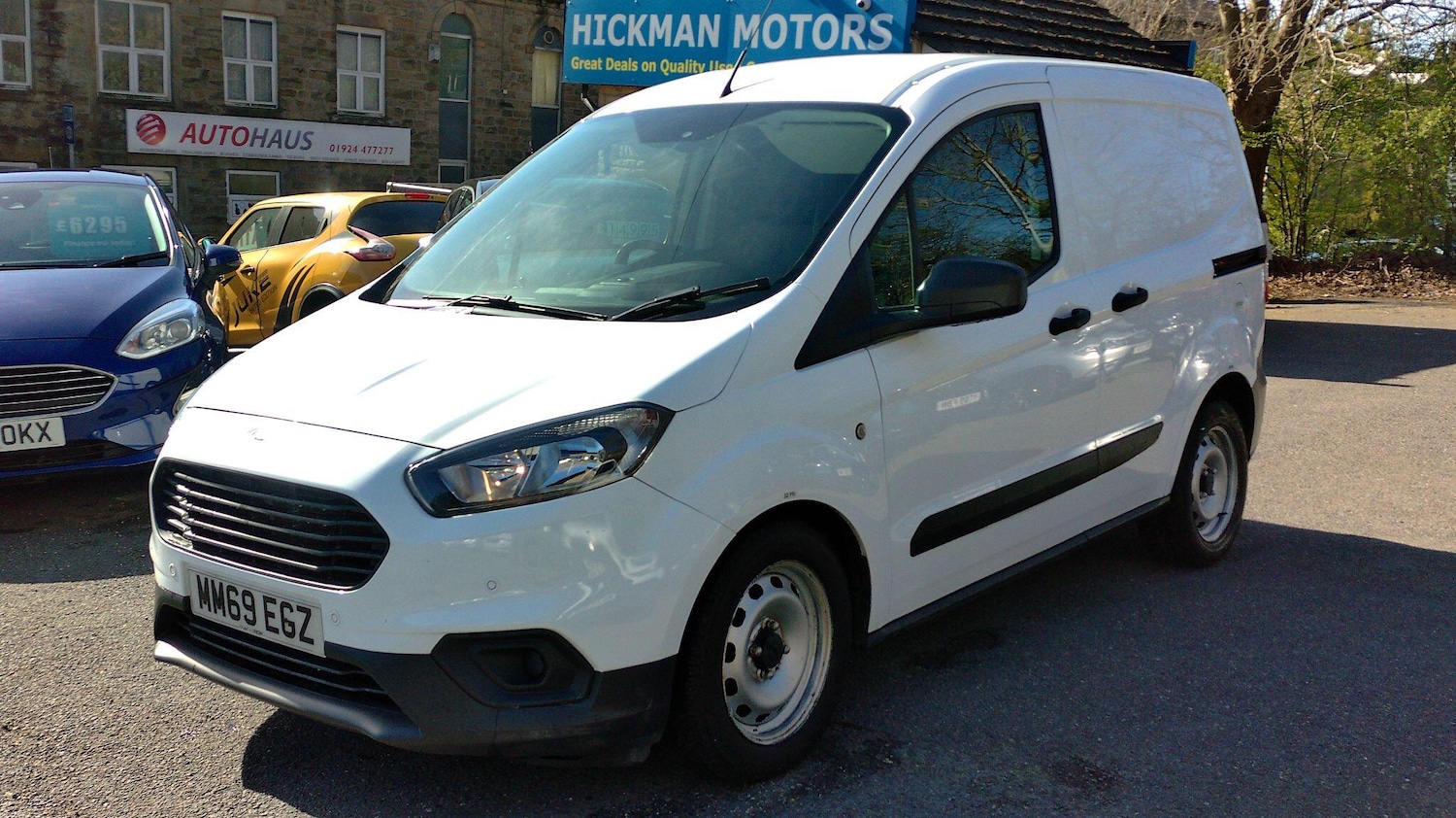 Used Ford Transit Courier for sale - 78205291: Photo 1