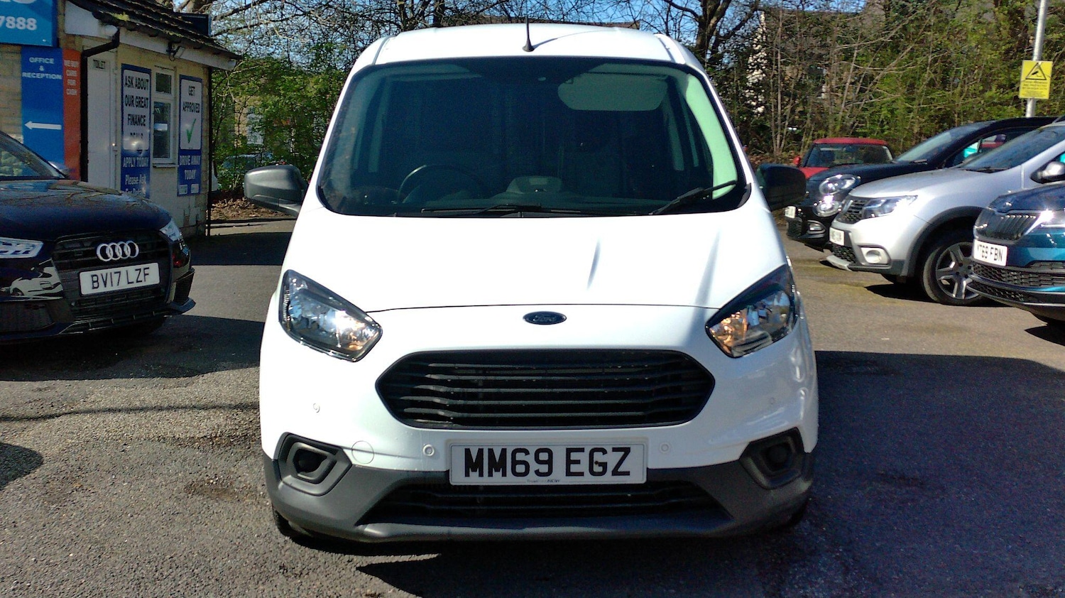 Used Ford Transit Courier for sale - 78205291: Photo 2