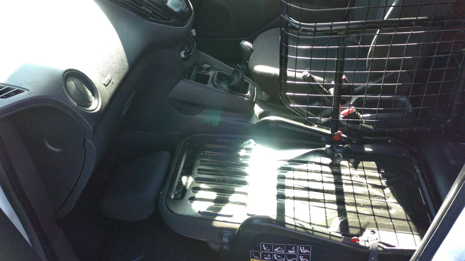 Used Ford Transit Courier for sale - 78205291: Photo 22