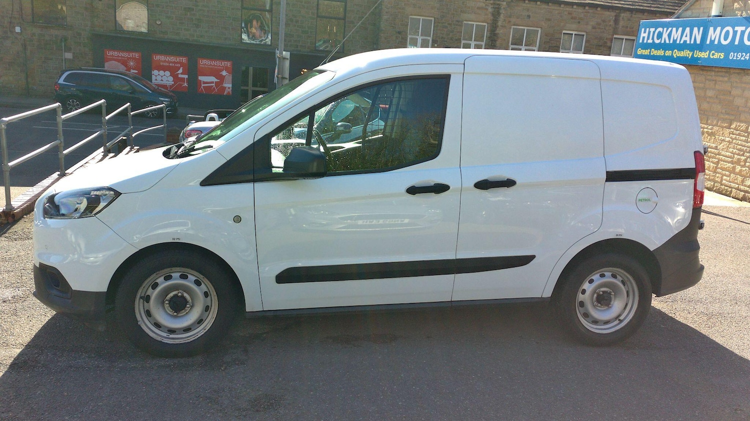 Used Ford Transit Courier for sale - 78205291: Photo 4