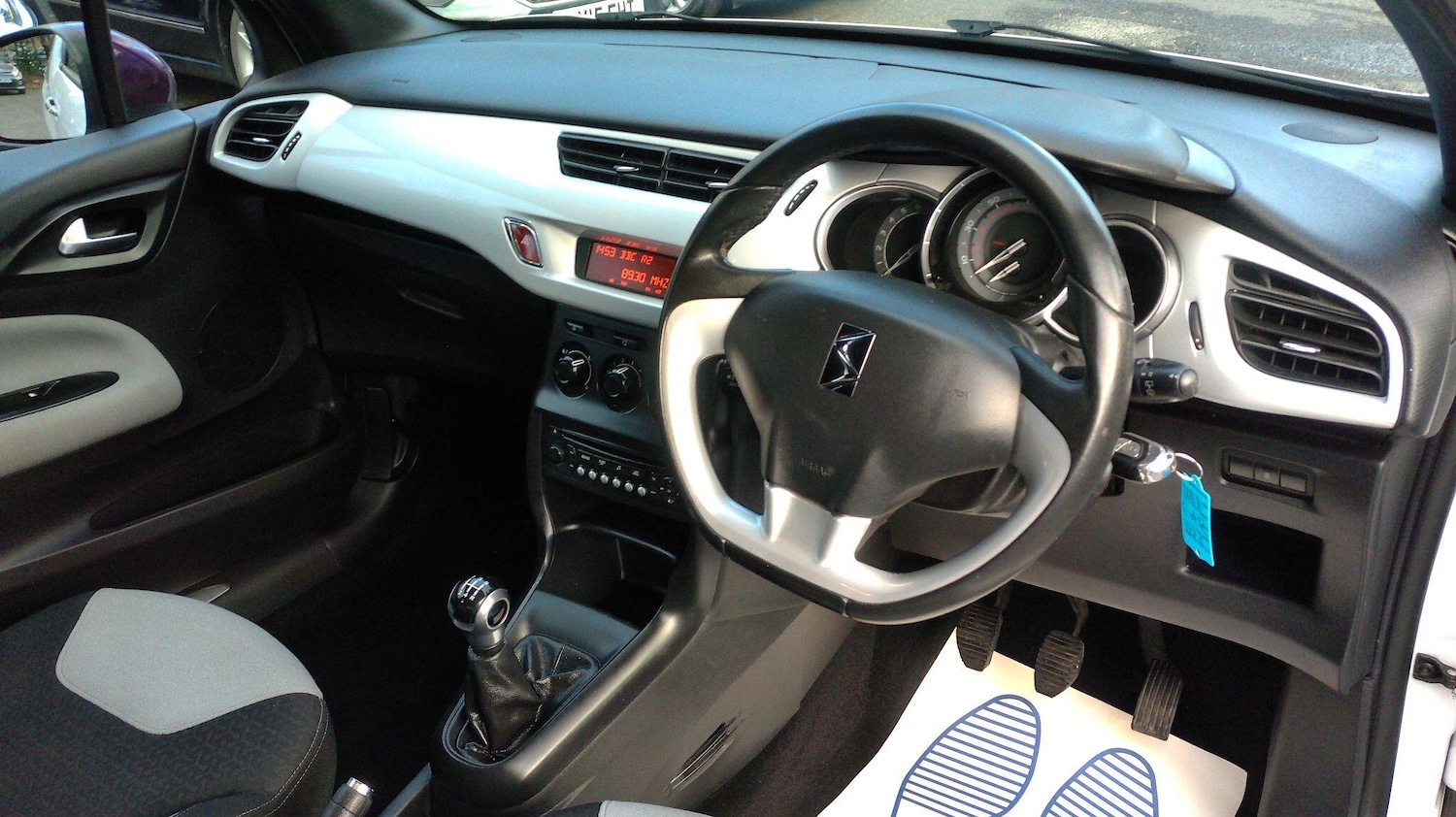 Used Citroen DS3 2015 for sale - 76994228: Photo 13