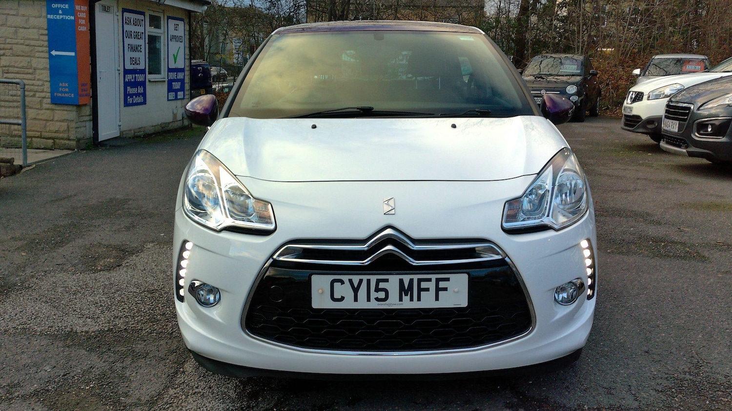 Used Citroen DS3 2015 for sale - 76994228: Photo 2