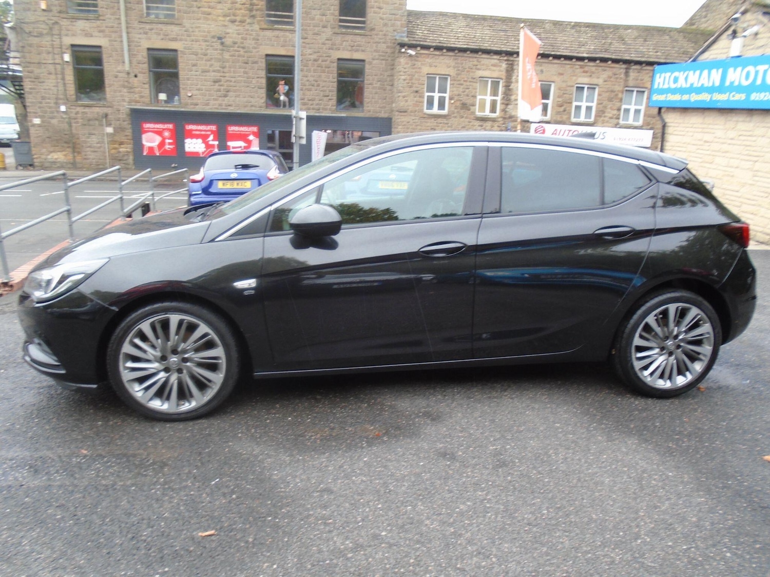 Used Vauxhall Astra for sale - 76995577: Photo 4