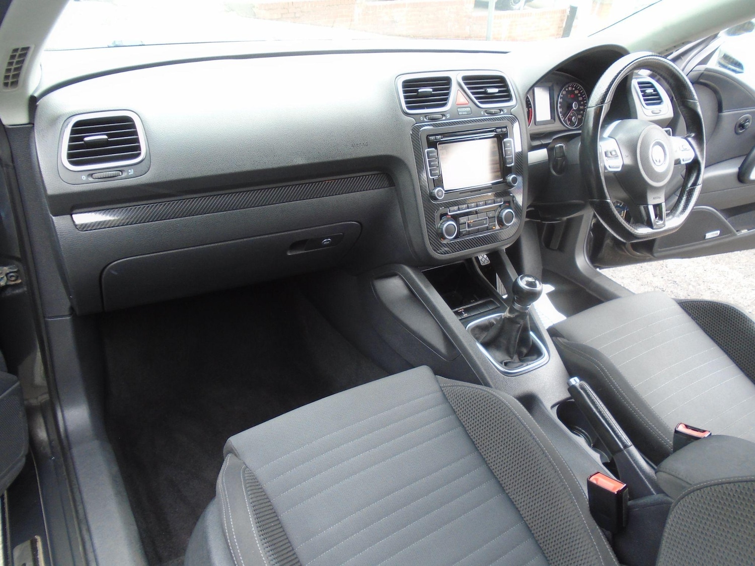 Used Volkswagen Scirocco for sale - 76997898: Photo 16