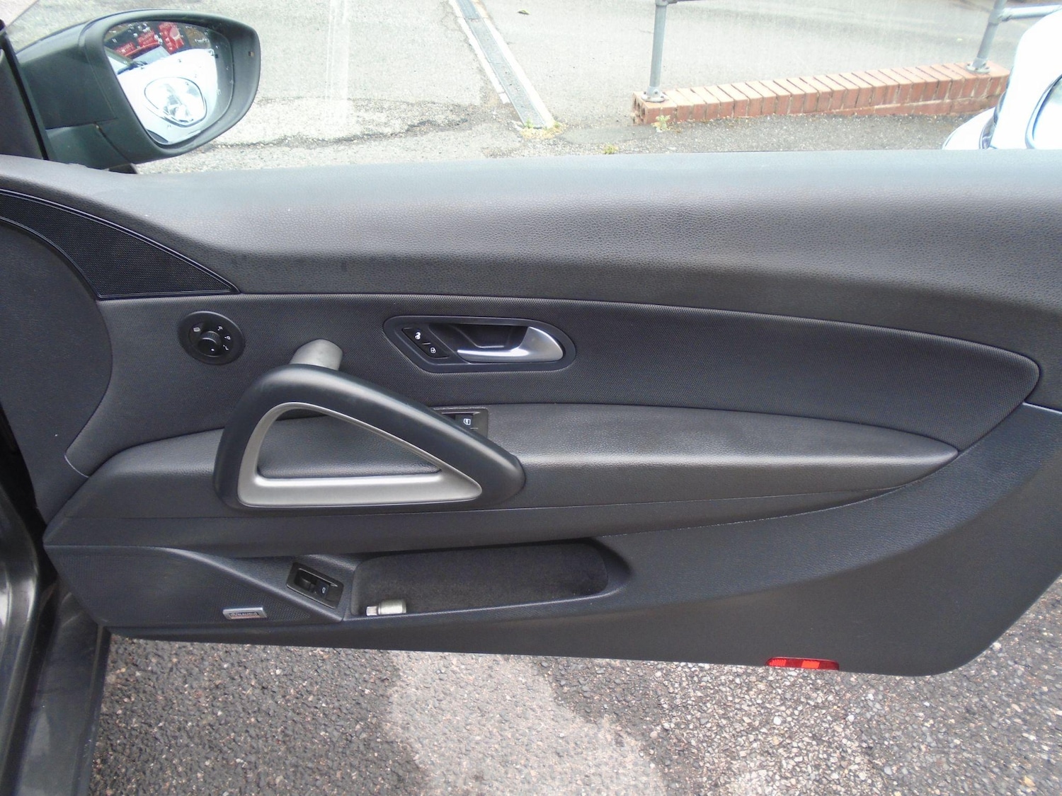 Used Volkswagen Scirocco for sale - 76997898: Photo 19