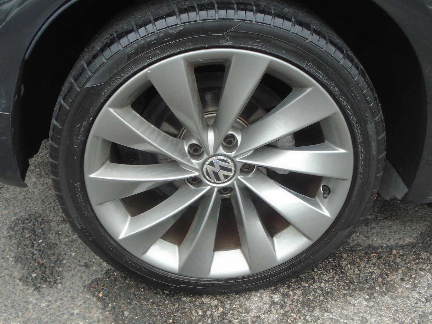 Used Volkswagen Scirocco for sale - 76997898: Photo 9