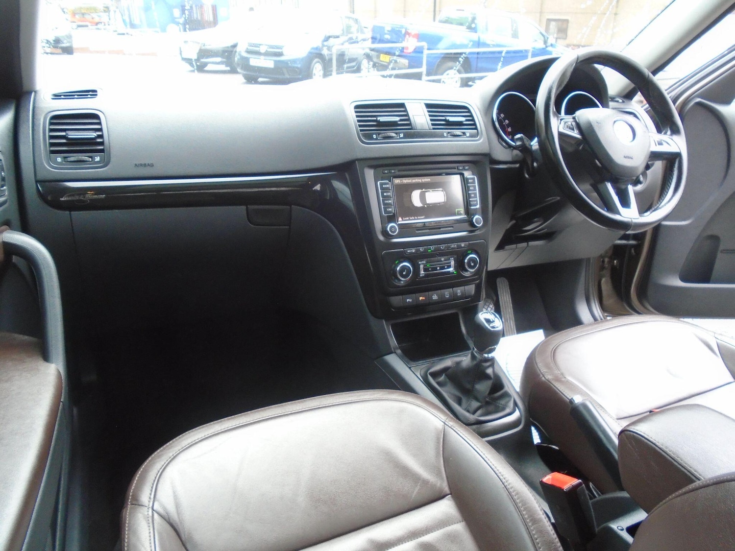 Used Skoda Yeti 2015 for sale - 76992138: Photo 13