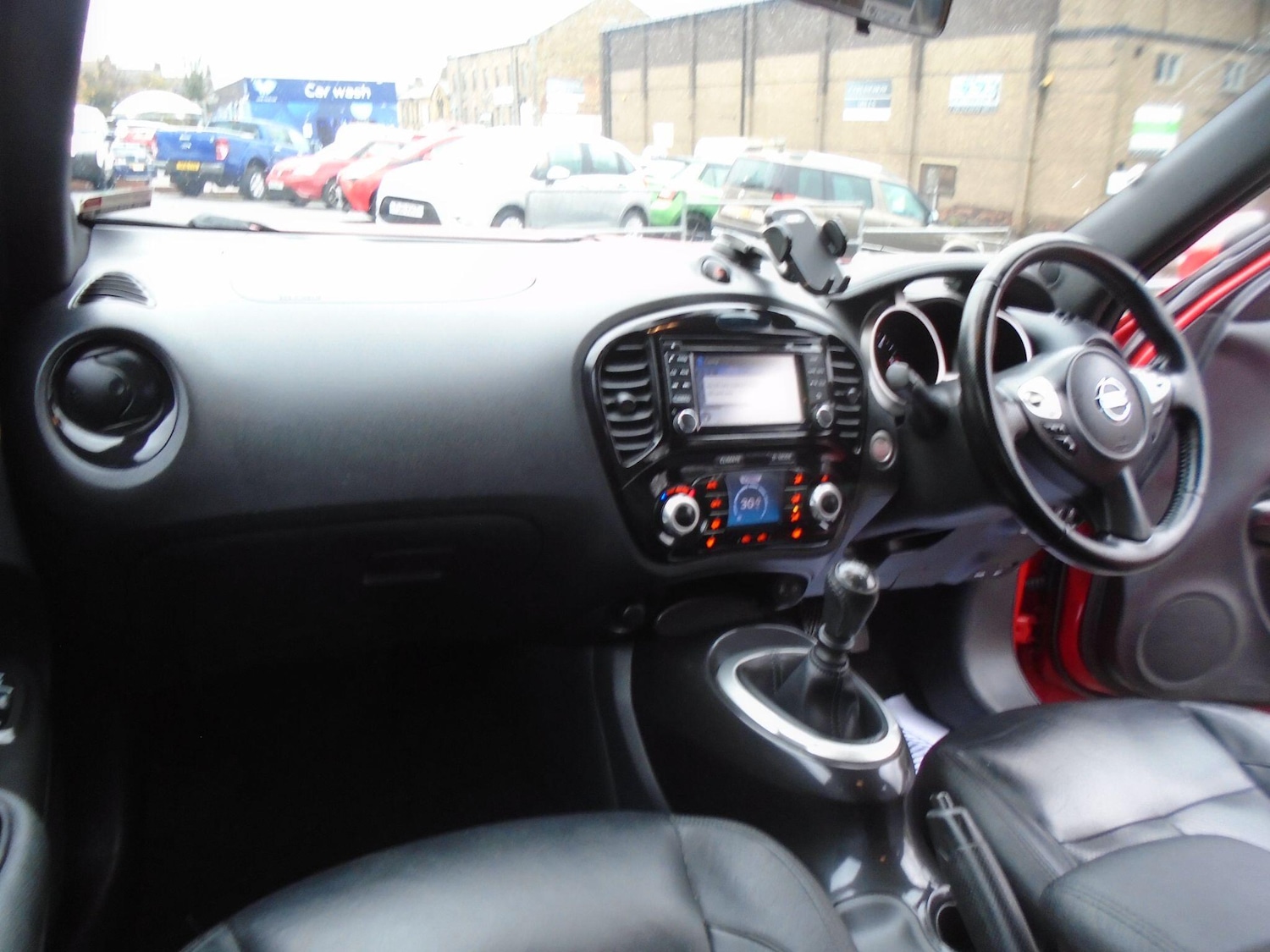 Used Nissan Juke 2015 for sale - 76994988: Photo 17