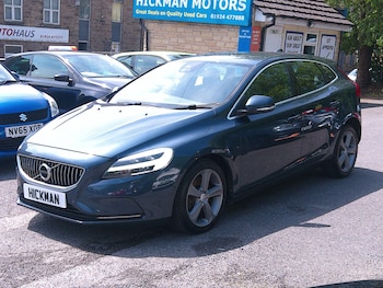 Used Volvo V40 2017 for sale - 78741725: Photo