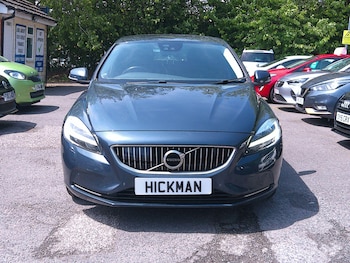Used Volvo V40 2017 for sale - 78741725: Photo