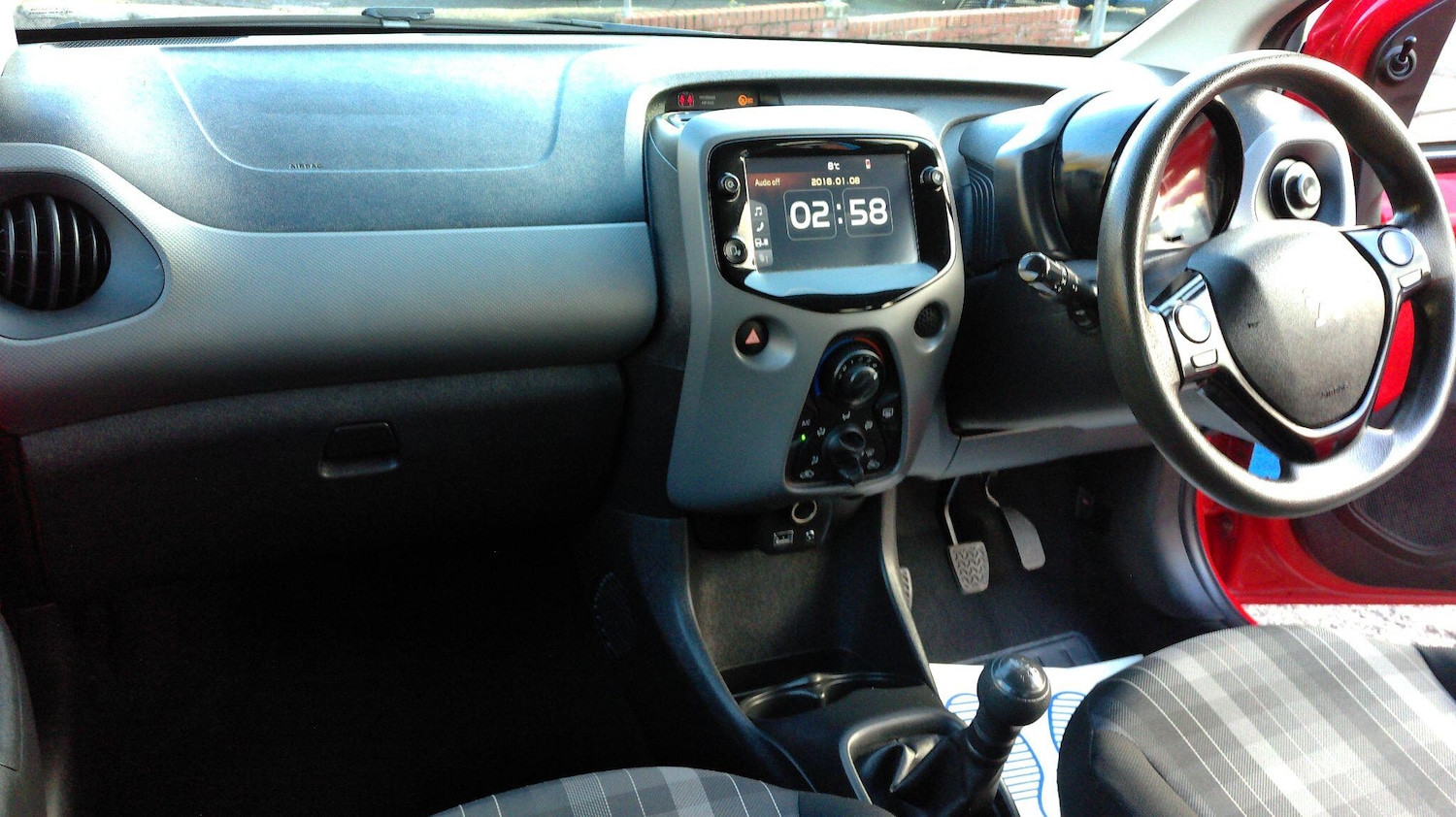 Used Peugeot 108 2019 for sale - 76992216: Photo 16