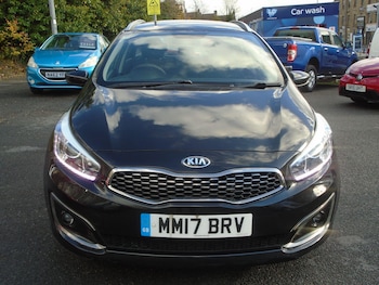 Used Kia Ceed 2017 for sale - 76995455: Photo