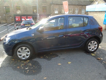 Used Dacia Sandero 2019 for sale - 76997036: Photo
