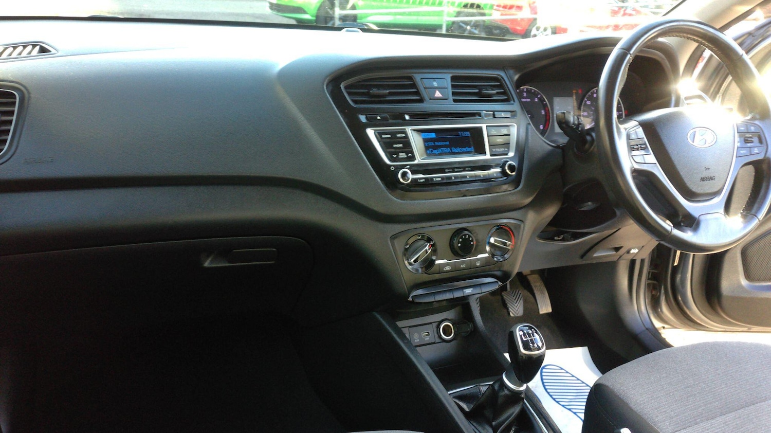 Used Hyundai i20 2017 for sale - 77163260: Photo 16