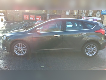 Used Ford Focus 2017 for sale - 76990500: Photo