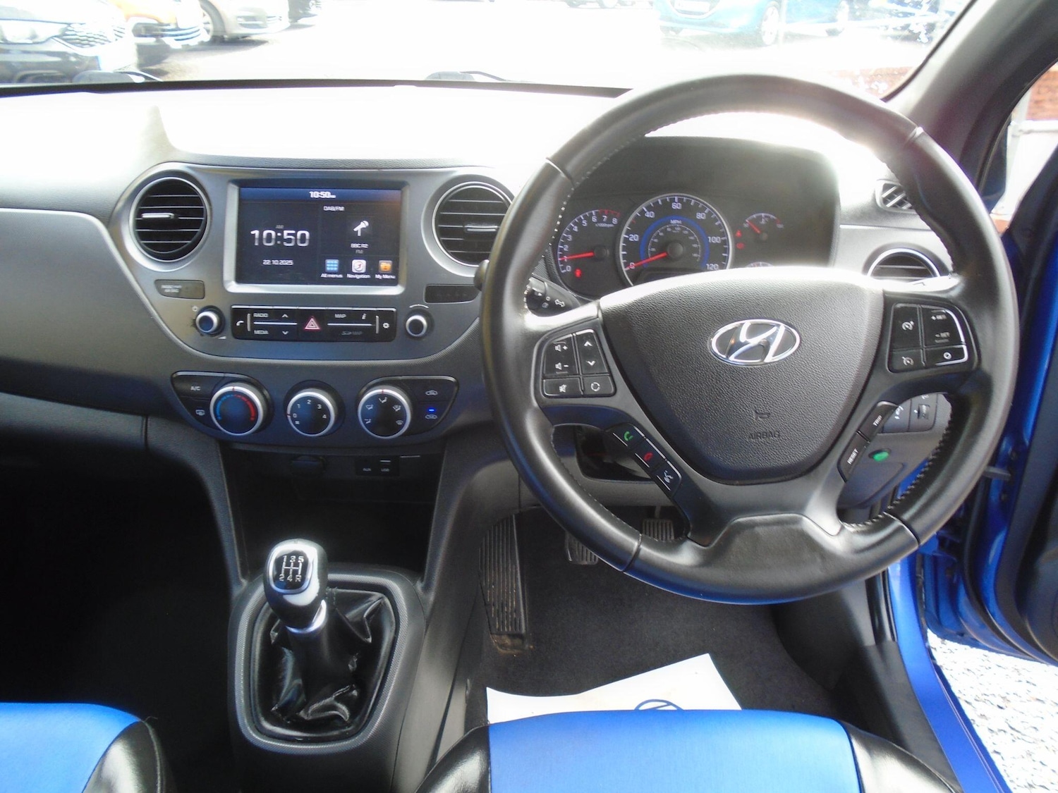 Used Hyundai i10 for sale - 76995633: Photo 12