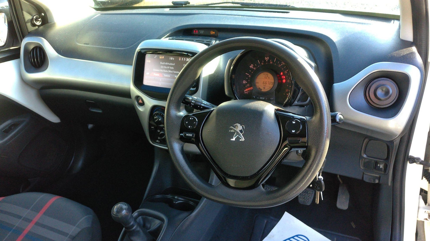 Used Peugeot 108 for sale - 76994867: Photo 11