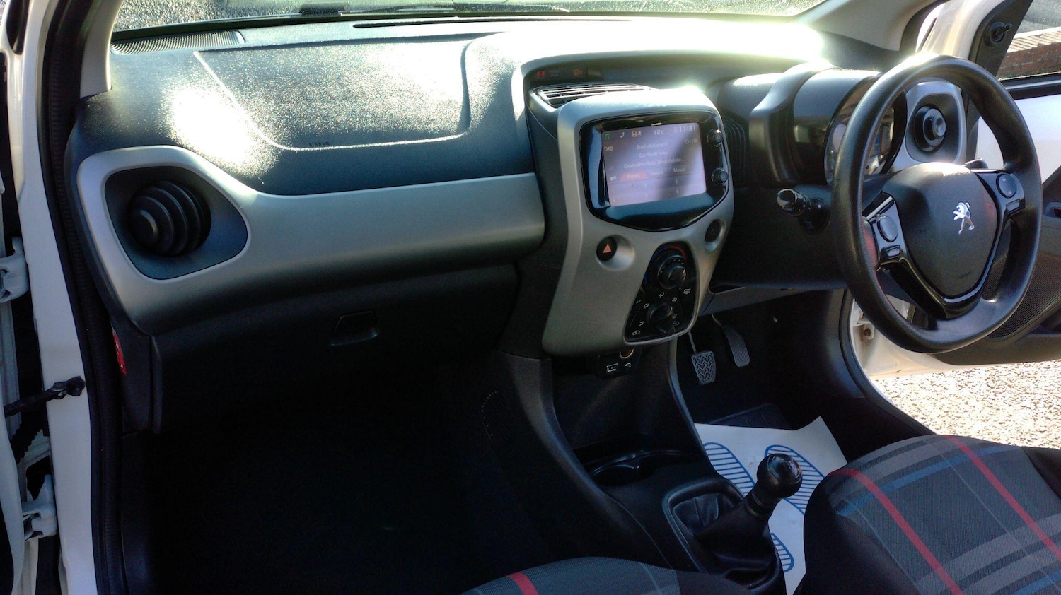 Used Peugeot 108 for sale - 76994867: Photo 13