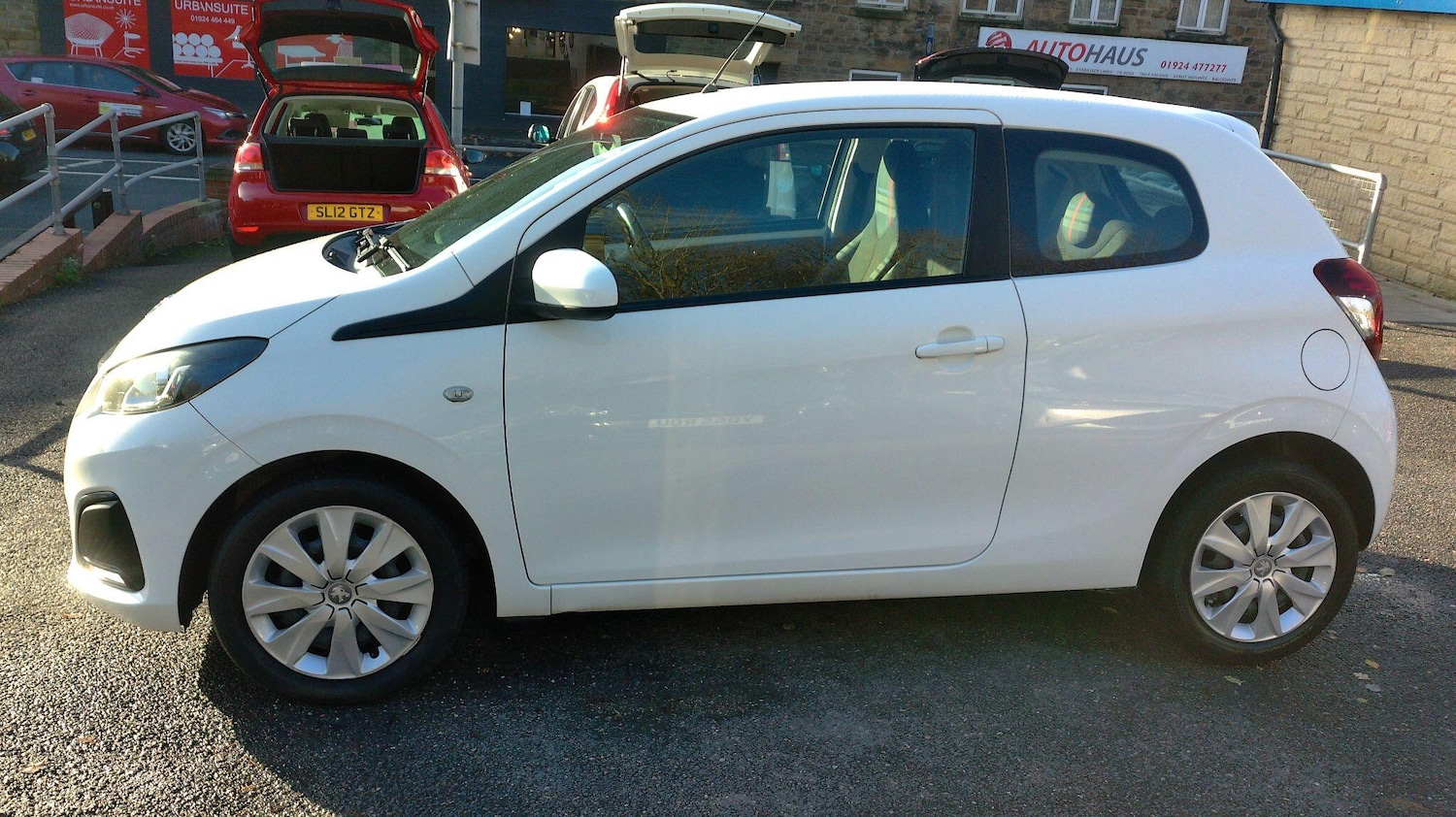Used Peugeot 108 for sale - 76994867: Photo 4