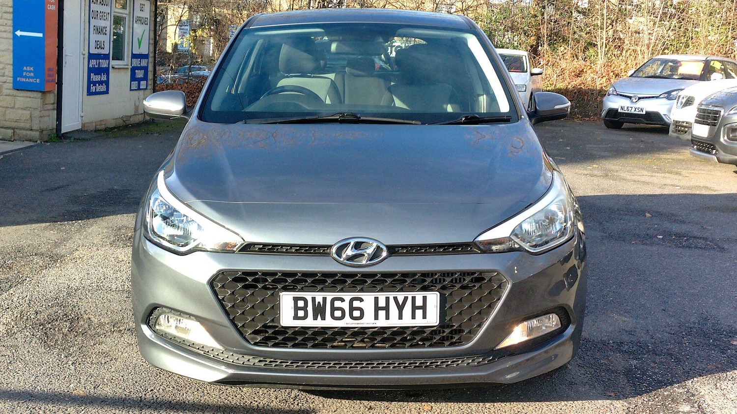Used Hyundai i20 2017 for sale - 77267179: Photo 2