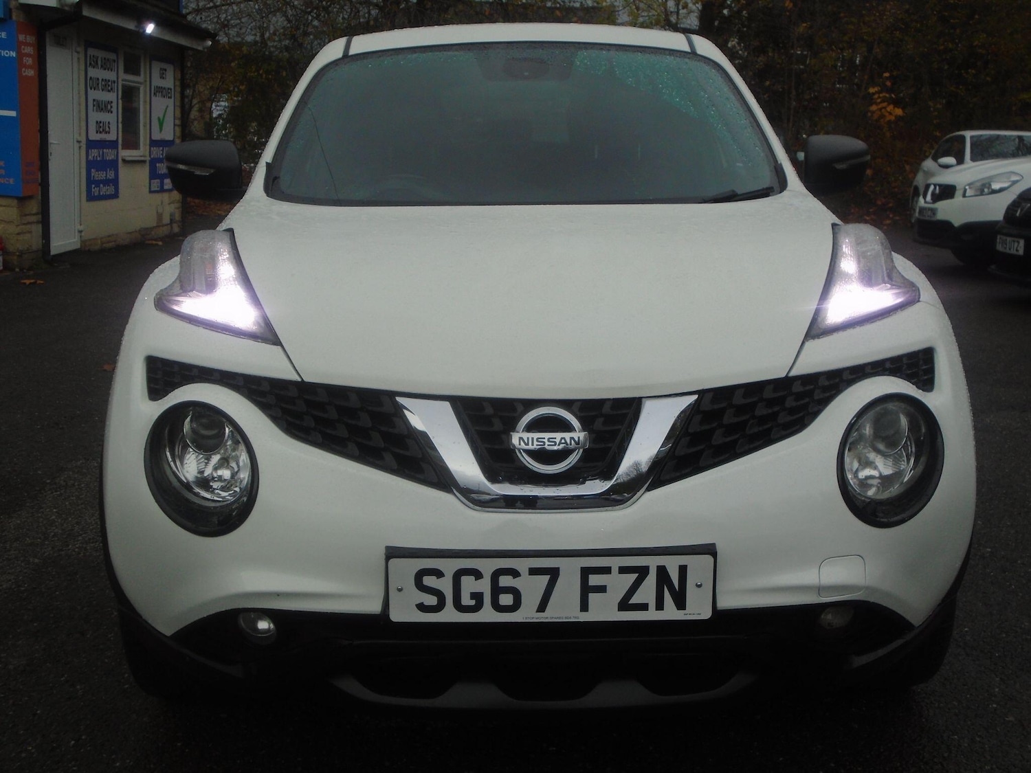 Used Nissan Juke 2017 for sale - 76992676: Photo 2