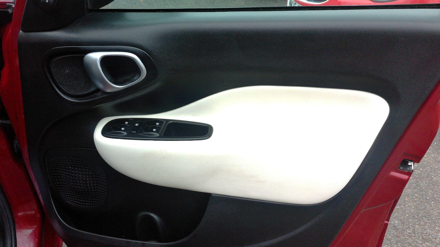 Used Fiat 500L 2014 for sale - 77040980: Photo 20