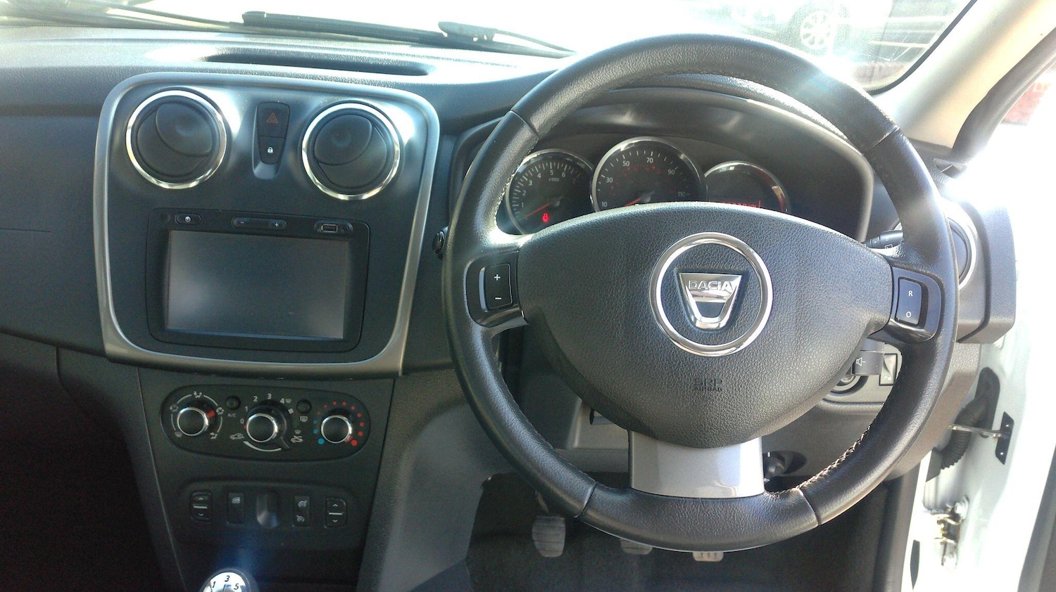 Used Dacia Sandero Stepway 2015 for sale - 77892166: Photo 12