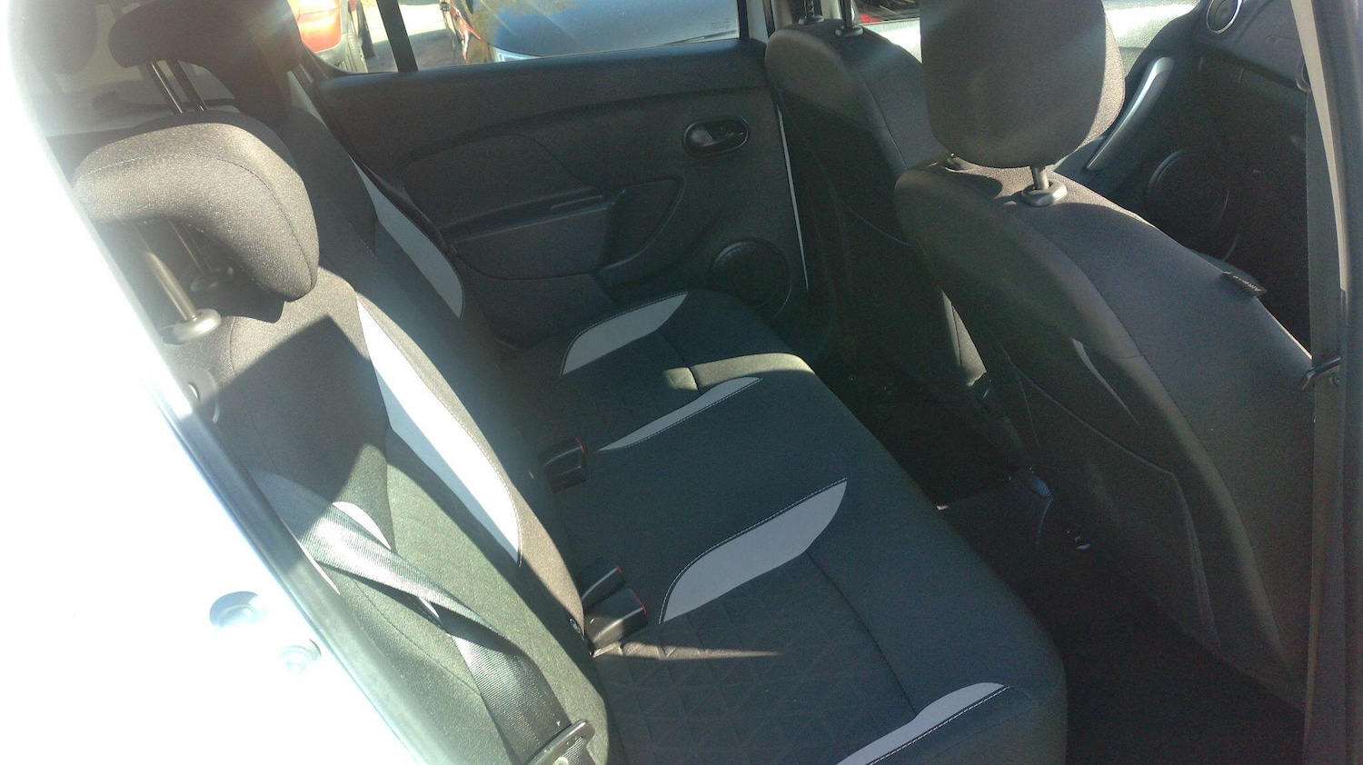 Used Dacia Sandero Stepway 2015 for sale - 77892166: Photo 15