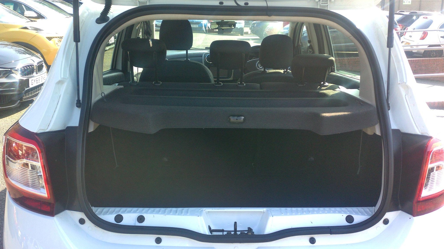 Used Dacia Sandero Stepway 2015 for sale - 77892166: Photo 20