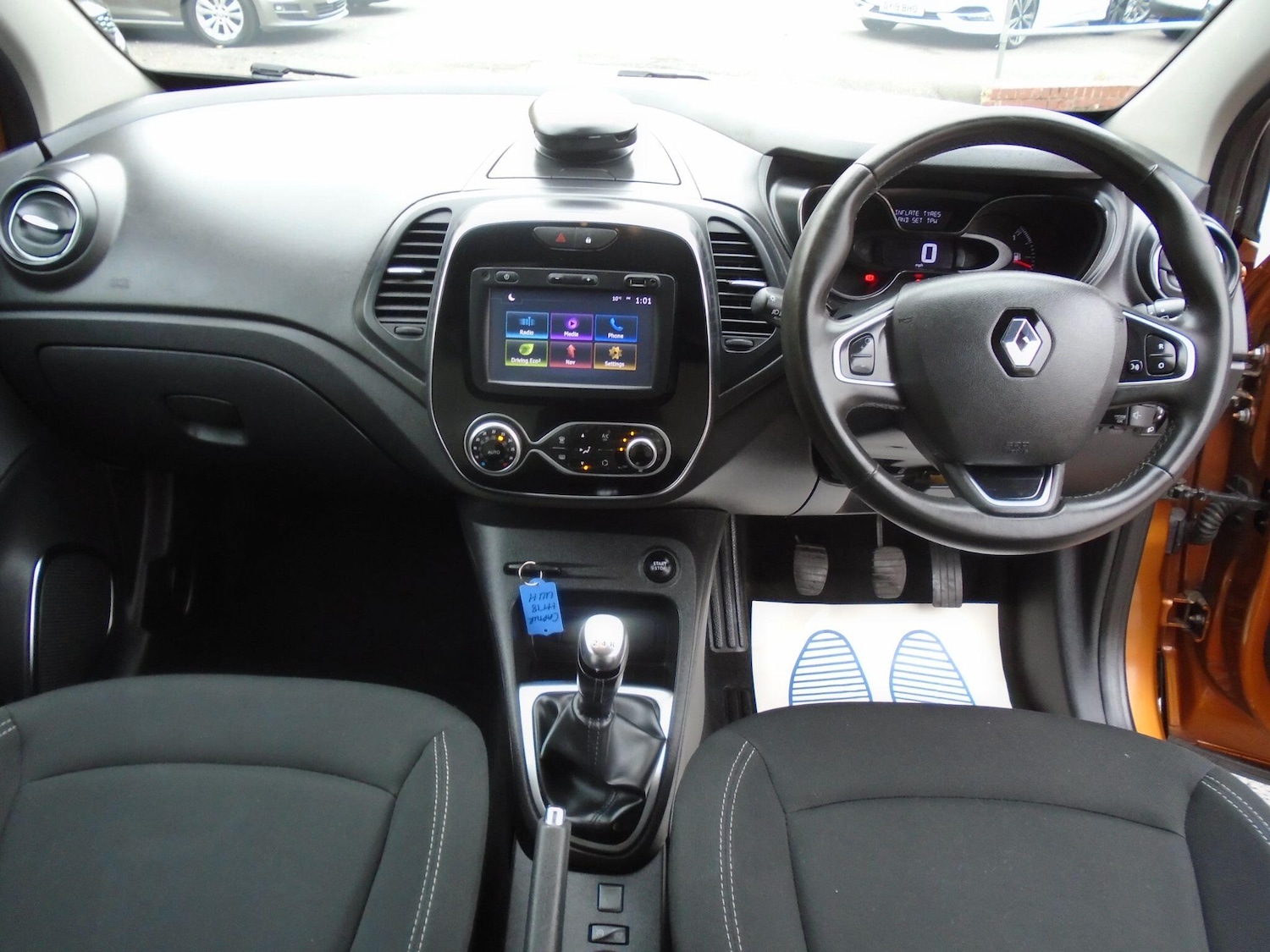 Used Renault Captur 2018 for sale - 76997479: Photo 15