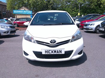 Used Toyota Yaris 2012 for sale - 78946669: Photo