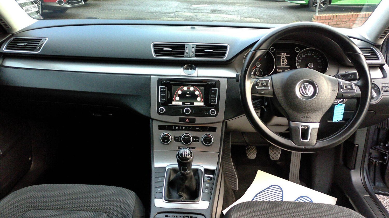 Used Volkswagen Passat 2014 for sale - 76997672: Photo 12